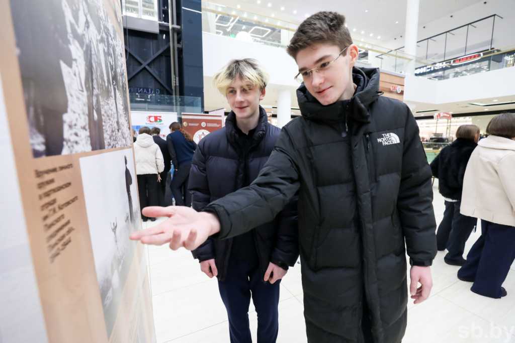 9a3b74490a50c1ff92e5cf96ce3280d4.jpg 9a3b74490a50c1ff92e5cf96ce3280d4.jpg