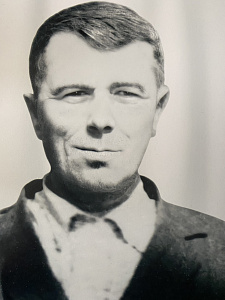 На фото: Асонов Анатолий Федорович