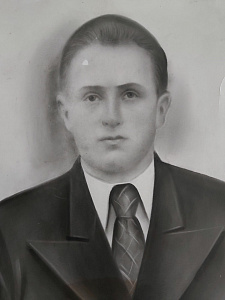 На фото: Дубровский Владимир Иванович